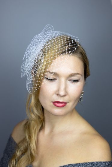 Birdcage veil / russian veil / elegant couture classical bridal veil black or white birdcage headpiece headband or clip / couture bride